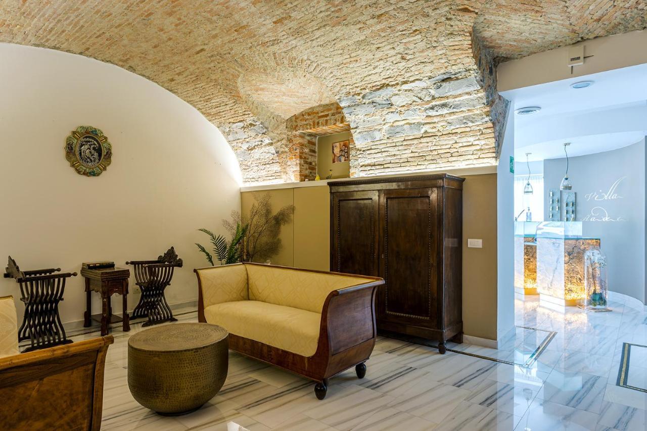 Hotel Garni Villa Hadeel Cadenabbia Экстерьер фото